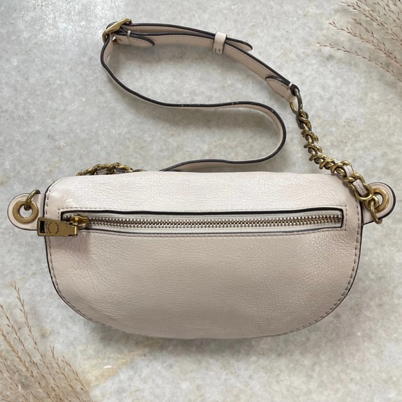 Coach Leather Quilted Chain Belt Bag light beige/off white with gold hardware - Picture 4 of 4